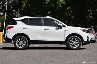 2017款传祺GS3 150N 1.5L手动精英版