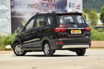 2016款风光370 1.5L手动豪华型7座