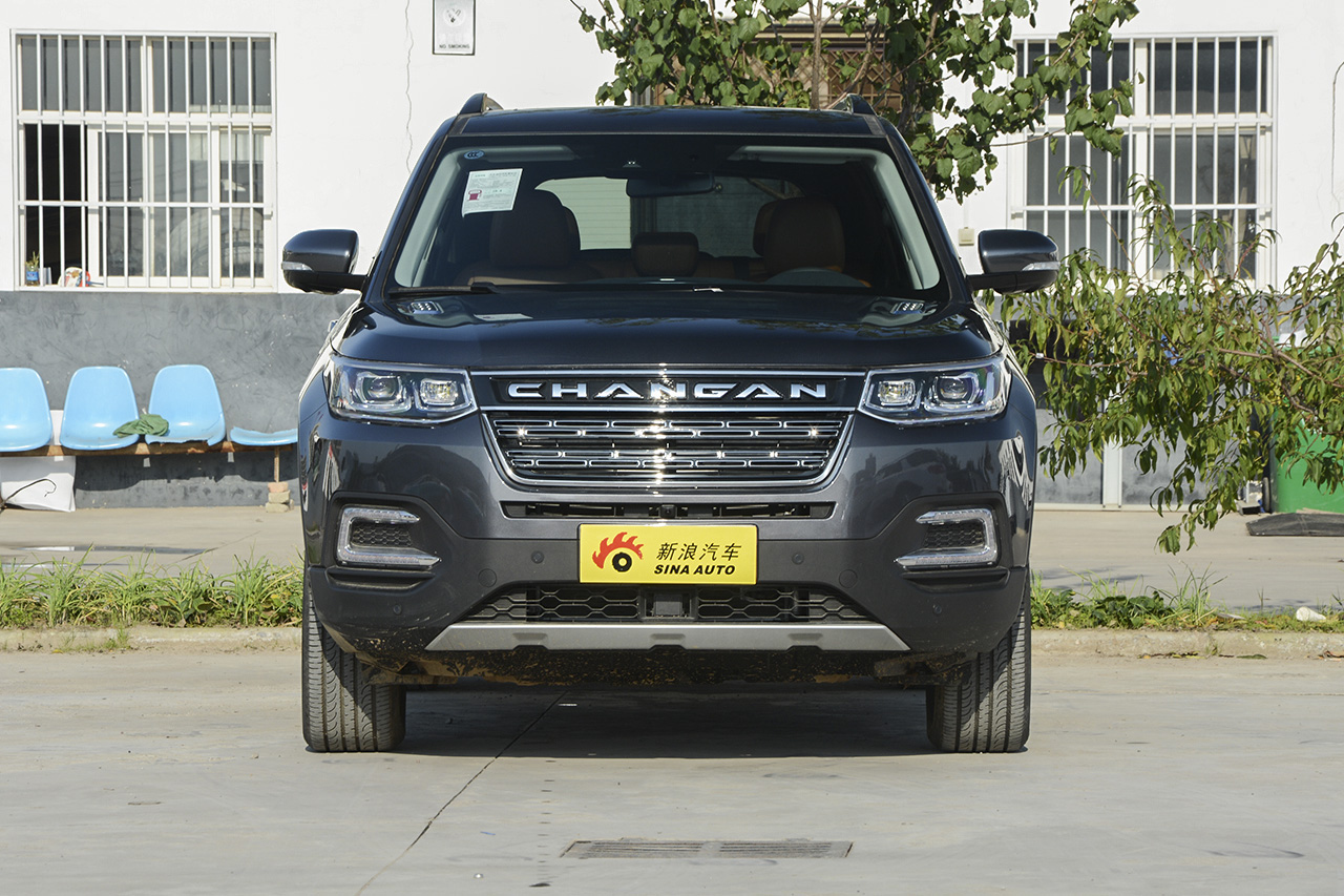 2017款长安CS95 2.0T自动四驱智尊版