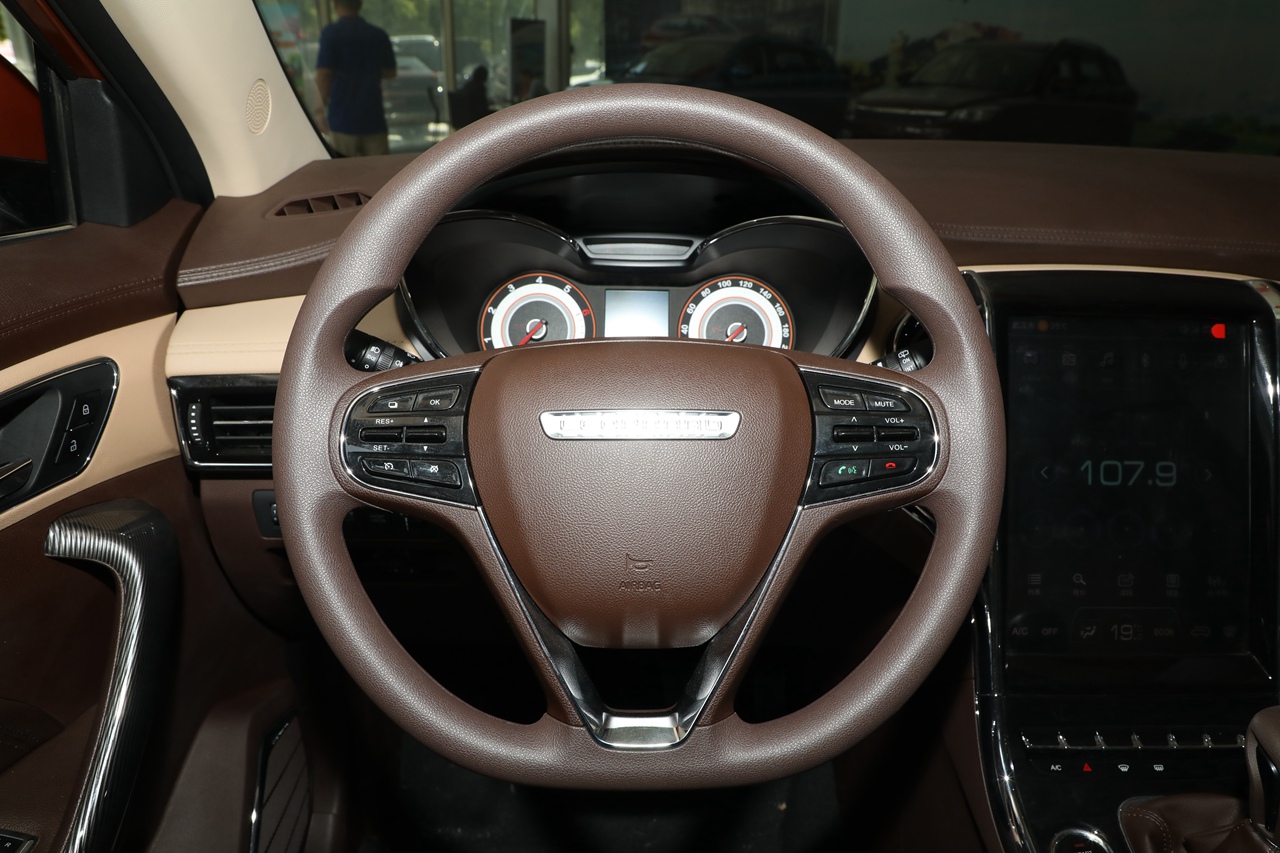 2017款猎豹CS9 1.5L手动舒适型