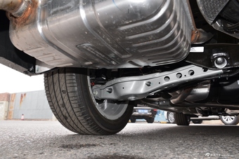 2019款别克GL6 1.3T自动18T互联尊贵型6座国VI