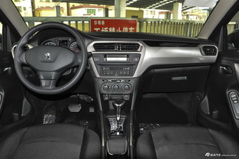 2017款标致301 1.6L 自动舒适版