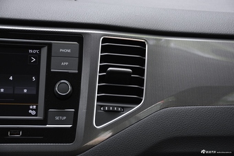 2018款高尔夫·嘉旅1.4T自动进取型230TSI