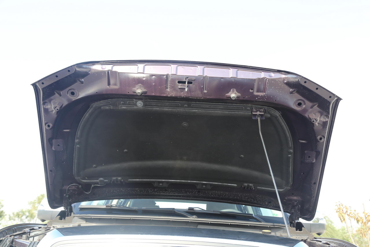 2016款领主 2.5T手动两驱超豪华型