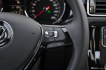 2017款速腾1.6L自动舒适型