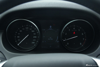 2017款发现神行2.0T自动SE