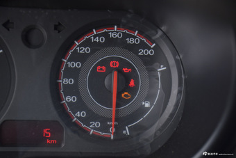 2016款MG3 1.3L手动舒适版