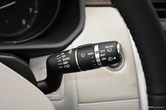 2017款发现3.0自动V6 HSE LUXURY