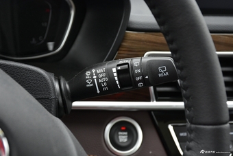 2018款汉腾X5 1.5T CVT贺岁版