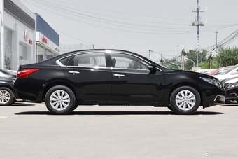 2018款天籁2.0L自动 XL智进版