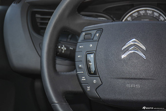 2016款雪铁龙C5 1.8T自动尊贵型