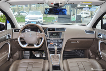 2015款DS 5LS 1.6T自动60周年限量版THP160图片