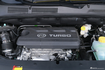 2017款宝骏730 1.5T手动豪华型7座