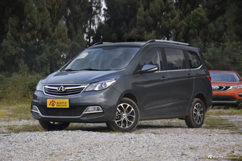 2016款长安欧尚1.5L手动豪华型