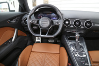 2017款奥迪TT Coupe 2.0T自动45TFSI quattro