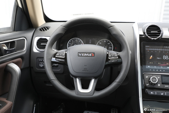 2017款野马T70S运动版1.8L自动旗舰型