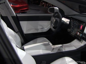 特斯拉Model 3交付