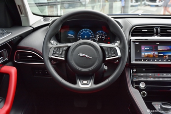 2018款捷豹F-PACE 3.0T SC自动R-SPORT运动版