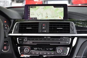 2018款宝马3系2.0T自动320Li 领先型M运动套装