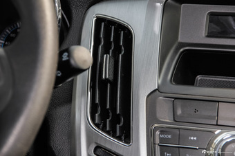 2014款英致G3 1.5L手动致雅版