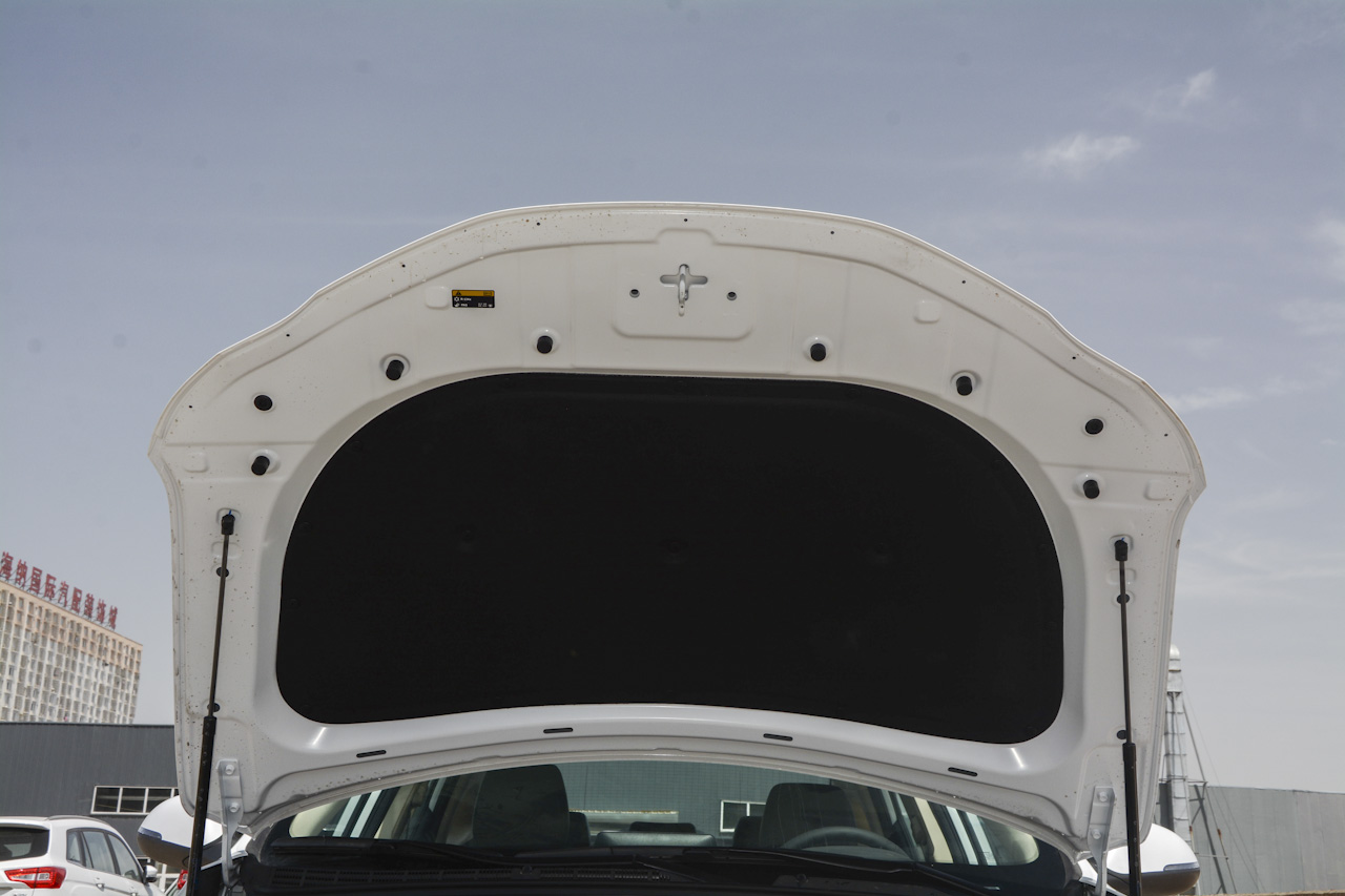 2018款睿骋CC1.5T手动典雅型