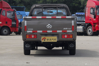 2016款神骐F30 1.5L手动舒适版长轴