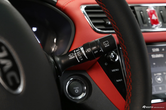 2017款江淮iEV7S 智尊型