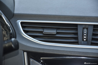 2015款艾瑞泽3 1.5L手动够劲版