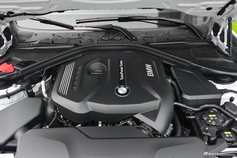 2018款宝马3系2.0T自动320Li 时尚型