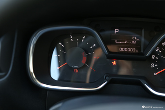 2016款雪铁龙C4世嘉1.2T自动 THP豪华型