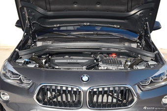 2018款宝马X2 1.5T sDrive20i M越野套装