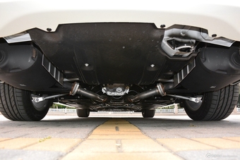 2017款英菲尼迪Q70L 2.5L自动精英版