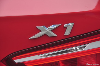 2016款宝马X1 2.0T自动xDrive20Li豪华型