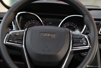 2017款迈威1.8L手动精英型