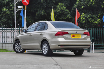 2016款宝来1.6L自动时尚型