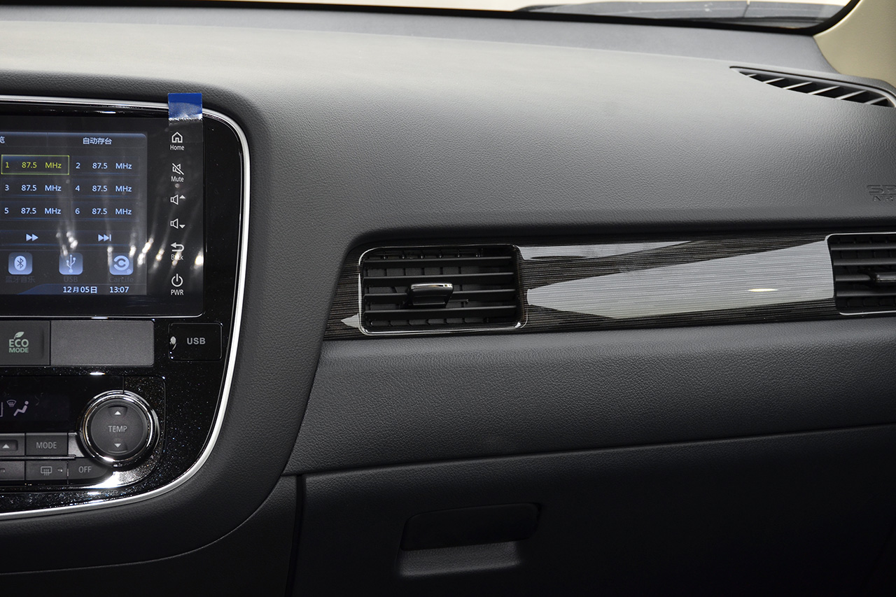 2019款欧蓝德 2.4L自动致享版 