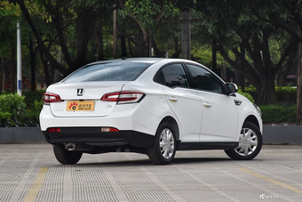 2016款锐3 1.6L手动智享型