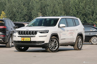 2018款大指挥官2.0T自动四驱臻享版图片