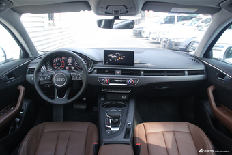 2017款奥迪A4L 2.0T自动40TFSI风尚型 
