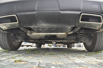 2017款标致4008 1.8T自动380THP豪华版