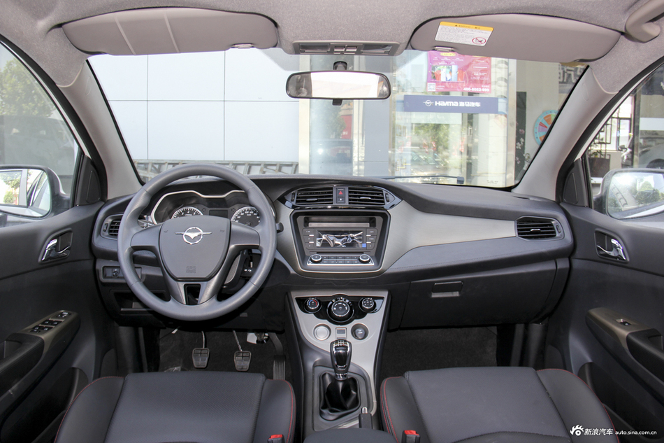 2017款海马M3 1.5L手动豪华型