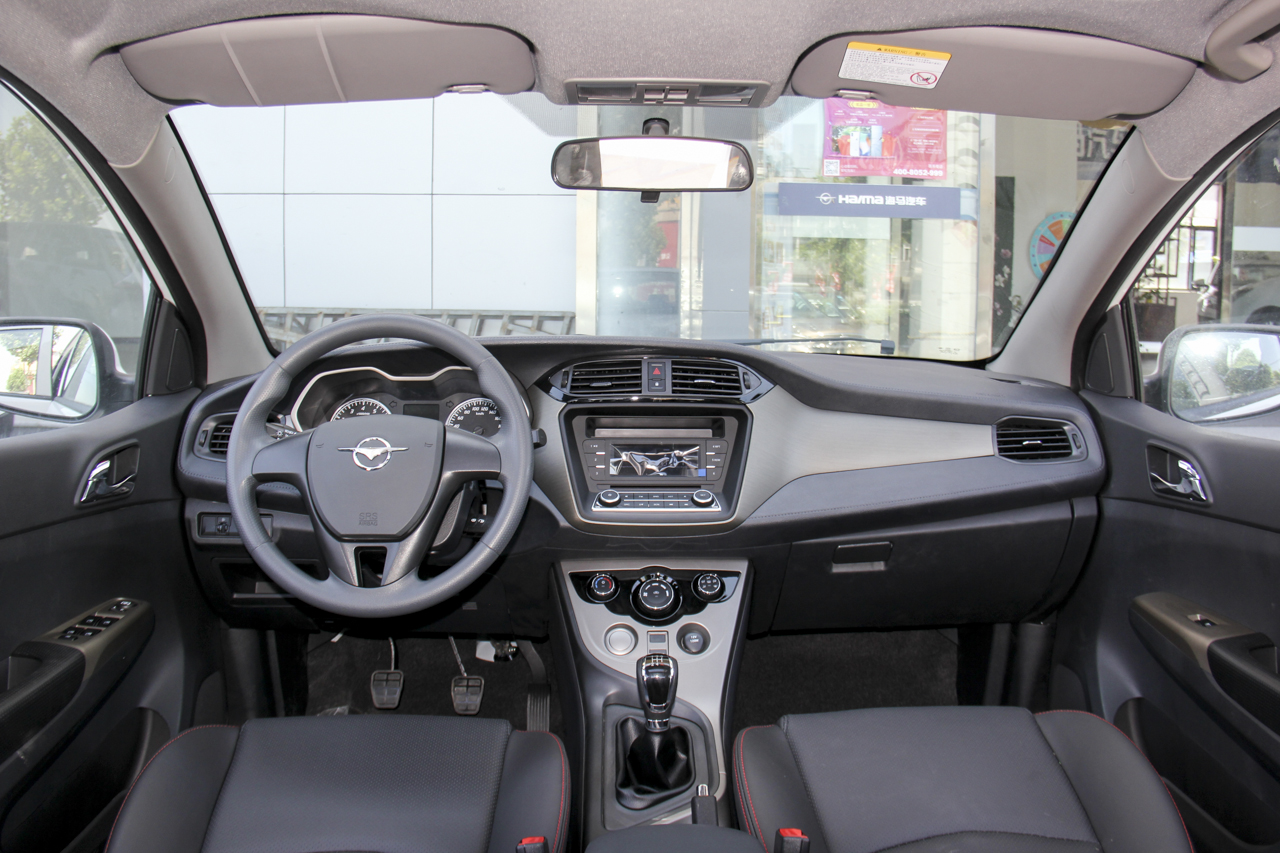 2017款海马M3 1.5L手动豪华型