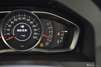 2018款沃尔沃S60L 1.5T自动T3智进版