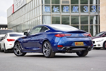 2017款英菲尼迪Q60 2.0T自动豪华版