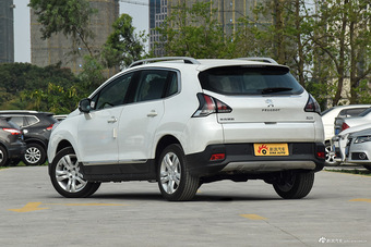 2018款标致3008 2.0L自动经典版