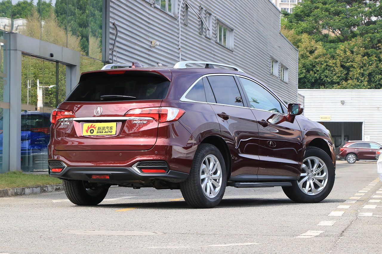2016款讴歌RDX 3.0L自动两驱精锐版