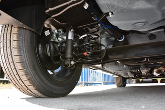 2018款吉利远景X3 1.5L自动精英型