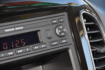 2018款菱智M3L 1.6L手动7座舒适型