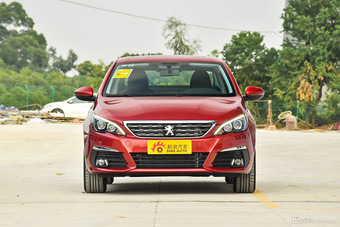 2016款标致308 1.6L自动豪华版