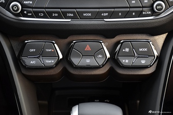 2017款传祺GS4 1.3T自动两驱精英版200T G-DCT